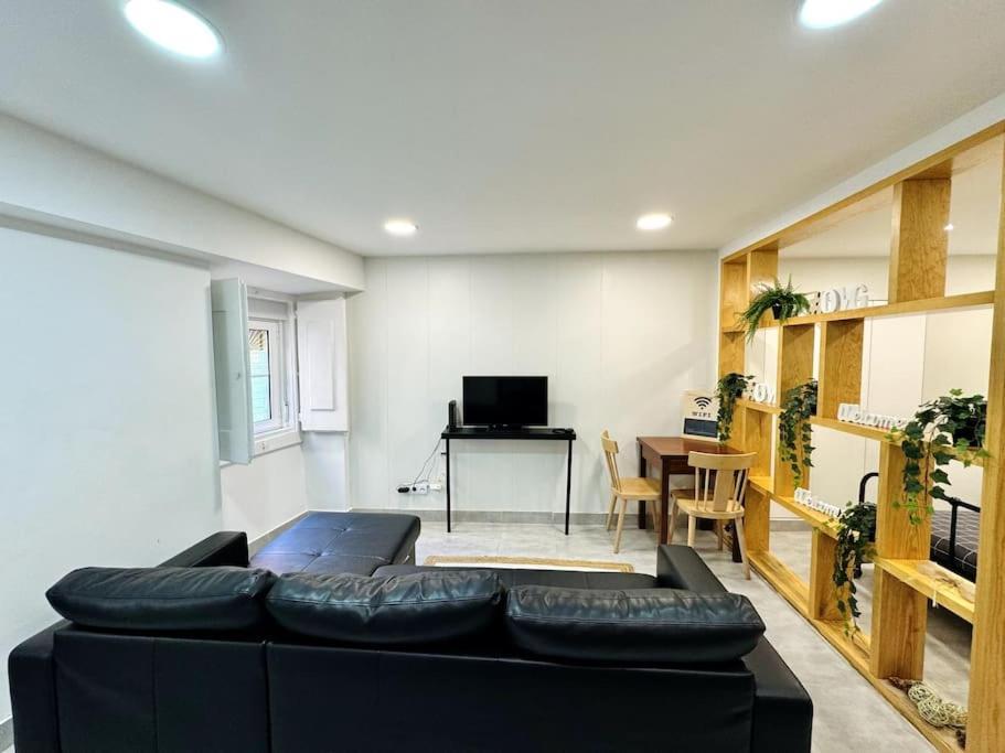 Apartamento Aconchegante Bairro Alto Lisbon Bagian luar foto